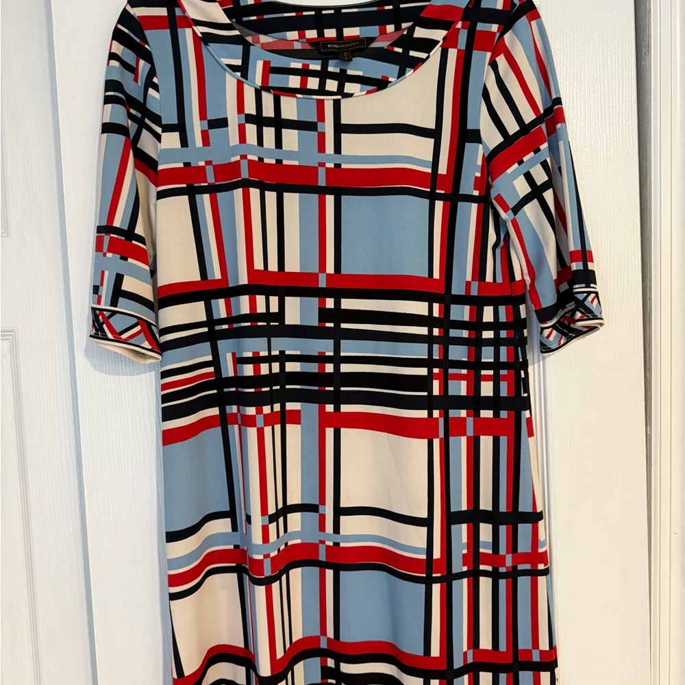 BCBGMaxAzria Geometric Pattern Dress - Picture 7 of 9